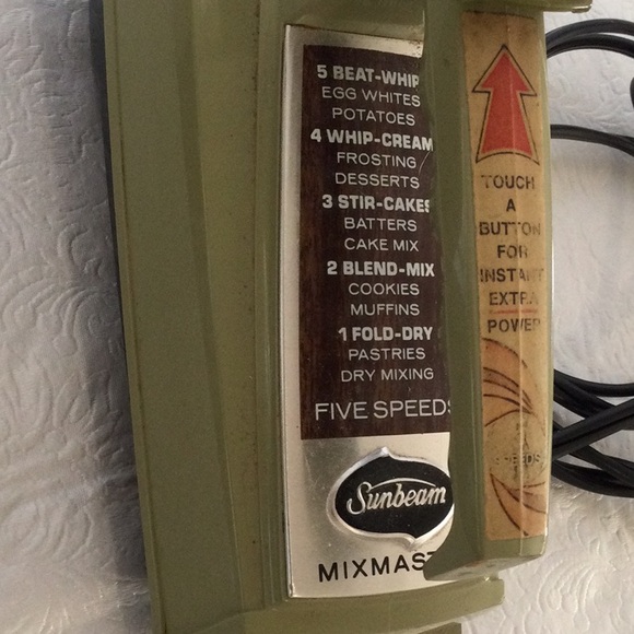 Sunbeam Mix Master Five Speed Hand Mixer Vintage Works - Picture 5 of 16